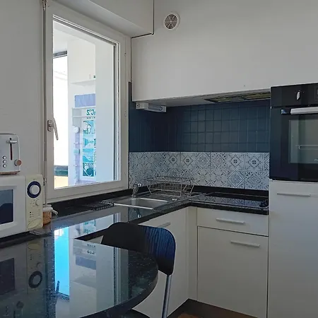 Studio A Deux Pas De La Plage, Lumineux Et Bien Equipe - Fr-1-239-759 Hendaye