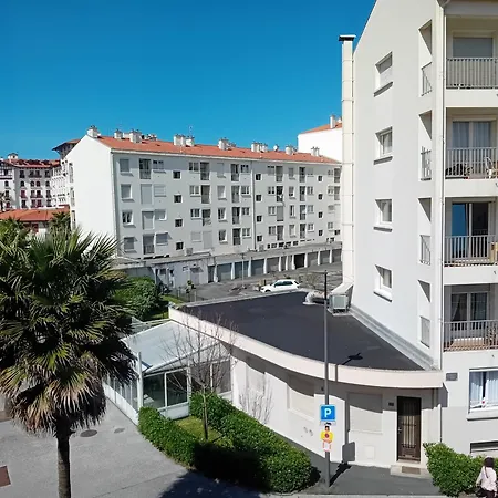Studio A Deux Pas De La Plage, Lumineux Et Bien Equipe - Fr-1-239-759 Hendaye